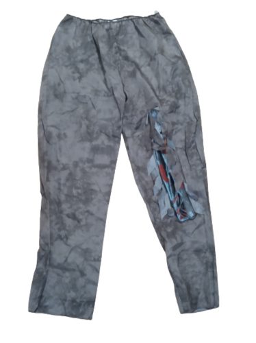 Felnőtt méretű szürke, sebhelyes halloween jelmeznadrág