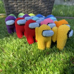 Among Us nyunyóka (Kicsi&Rózsaszín)