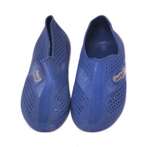 Sanitized vizicipő (27)