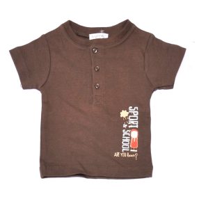 Barna gombos póló (68)