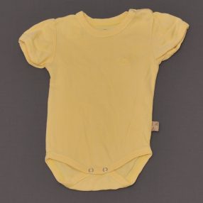 Sárga, macis rövid ujjú body (68)