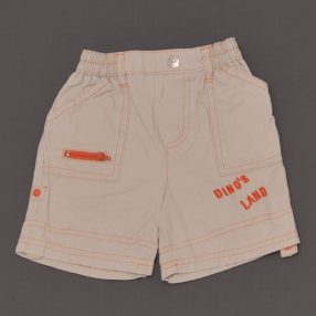 Drapp rövidnadrág (68)