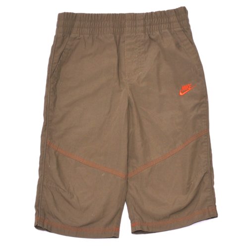 Nike - Terepzöld rövidnadrág (104-110)