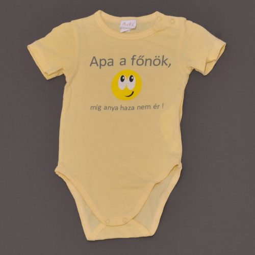 Sárga 'Apa a főnök' rövid ujjú body (86)