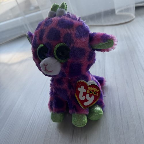 Gilbert, a zsiráf a Ty Beanie Boos