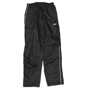 Umbro - Fekete enyhén vízálló nadrág (146-152)