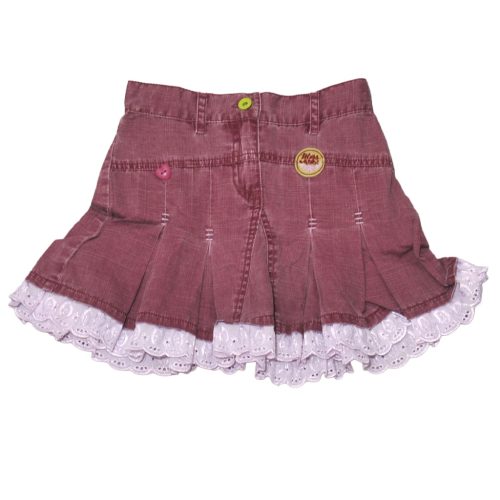 Lila, csipkés szoknya (104)