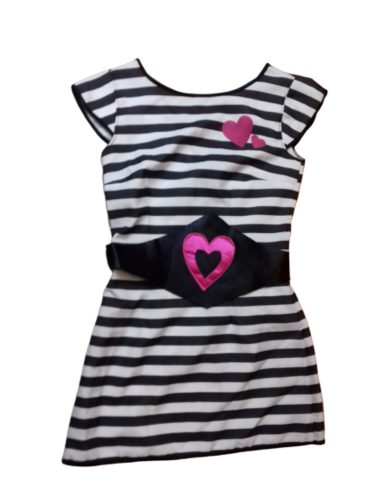 Női S-es fekete-fehér csíkos jelmezruha övvel