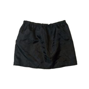 Nagyobb lányra, felnőttre fekete jelmezszoknya