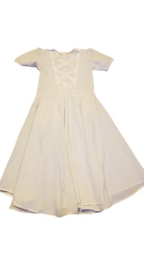 4-5 évesre fehér jelmezruha