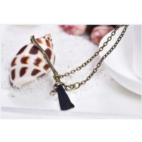   Kviddics seprű medál bronz nyakláncon - Hogwarts - Harry Potter - ÚJ