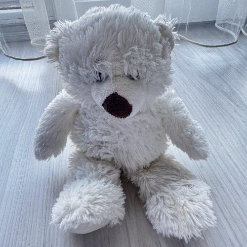 Heunec fehér, plüss maci, játék