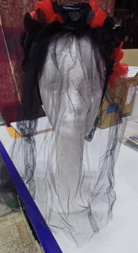 Piros-fekete tüllös fejdísz, fátyol hajráfon - Halloween - ÚJ