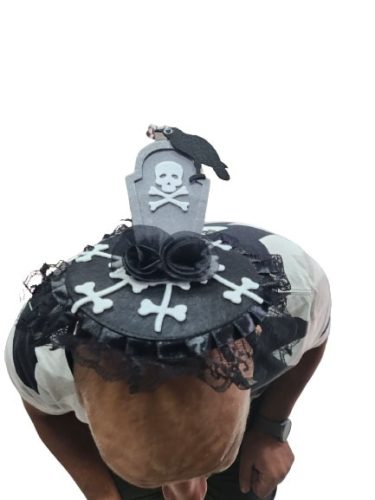 Koponyás sírköves fejdísz, kalap hajráfon, szürke - Halloween - ÚJ