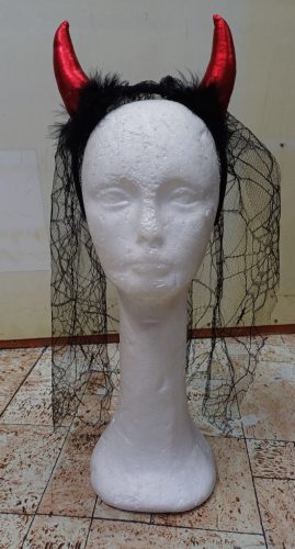 Fényes ördögszarv fátyollal, fátylas fejdísz - Halloween - ÚJ