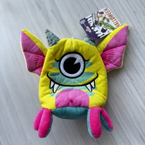 WINDEL AX Halloween plüss szörny játék