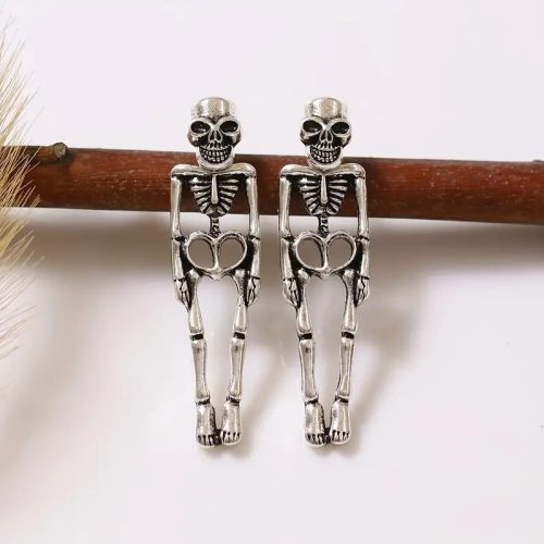 Ezüst színű csontvázas bedugós bizsu fülbevaló - ÚJ